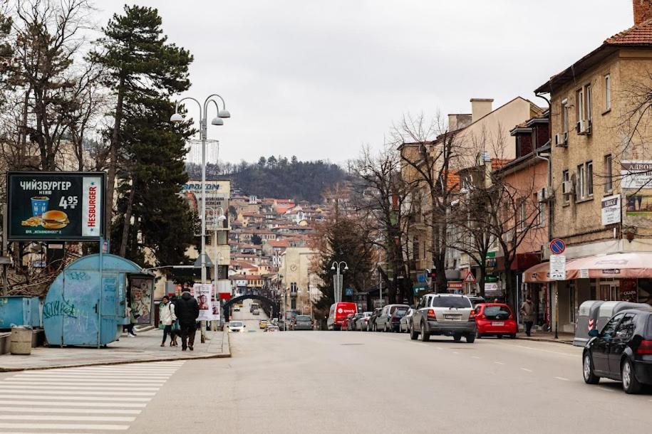 Luximo Room Veliko Tărnovo Exterior foto